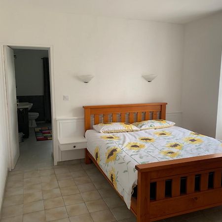 Le Bois D'Amour Gite Et Chambres Charroux  Exterior photo